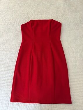 Morgan & Co. Strapless Red Dress
